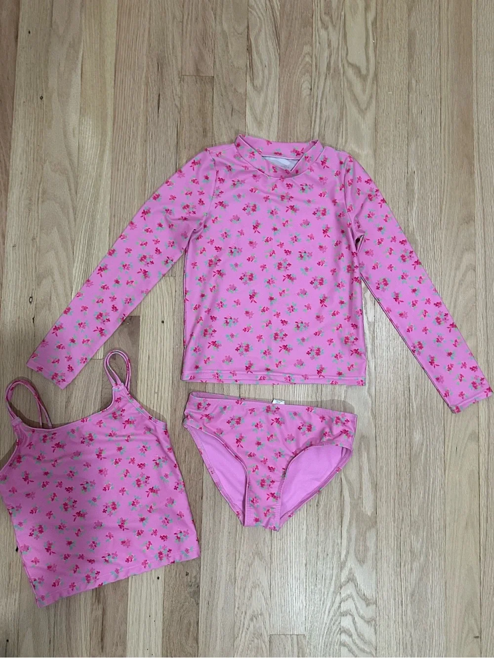 Kids Pink Floral Three-Piece Swim Set - Rash Guard, Tankini, Bottoms